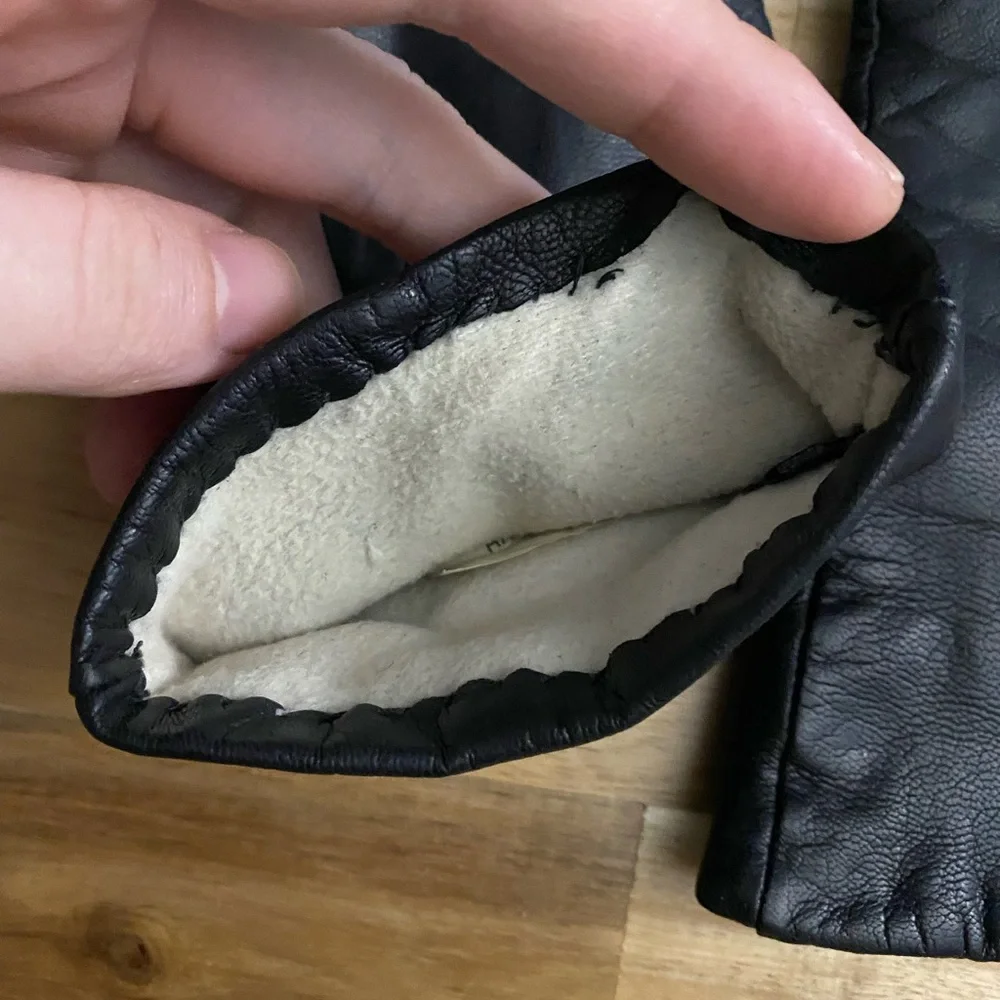 Black Leather Gloves